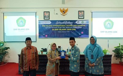 SMP Islamic Qon Gresik Terima Kunjungan Studi Tiru SMP Islamic International School PSM Magetan